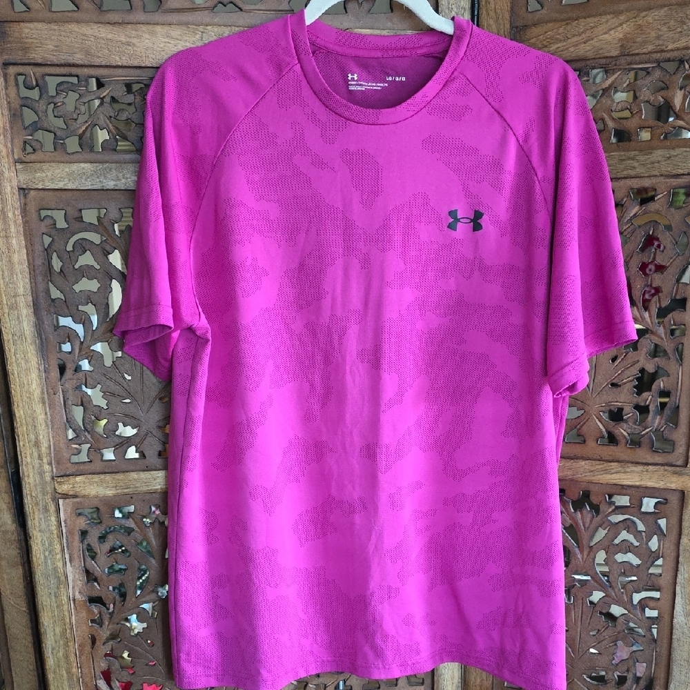 Under Armour Women's Vibrant Pink Short Sleeve Tee